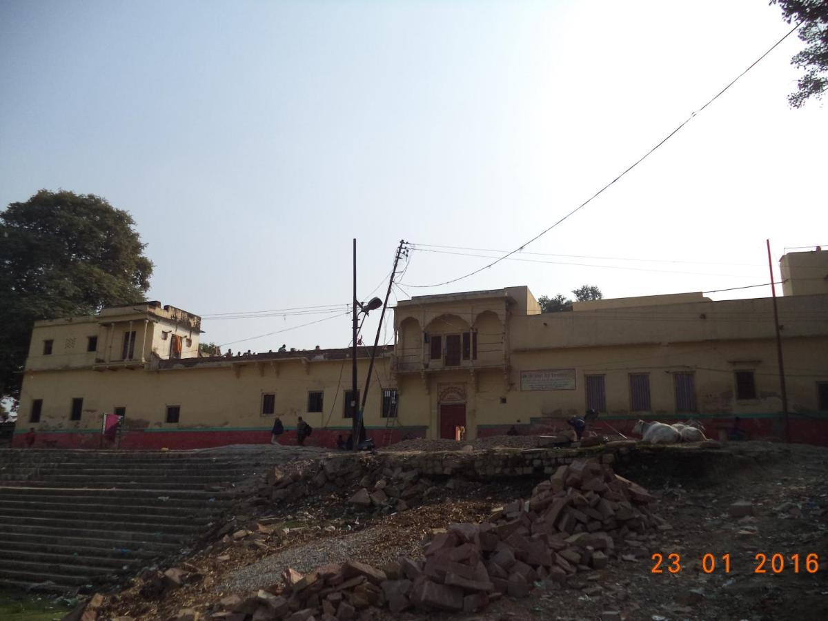 ורנאסי Shri Swami Sheetal Das Aashram Dharmshala מראה חיצוני תמונה
